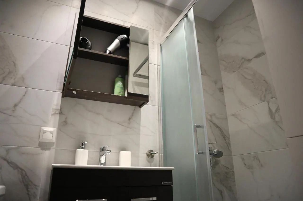 Ladadika Luxury Studios Salonicco